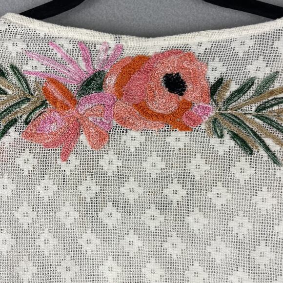 Anthropologie Akemi Kin Poncho Top Womens XS Floral Crochet Grandma Artsy FLAW - Picture 9 of 12